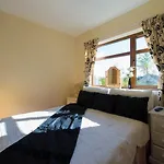 Aisleigh 3* Carrick on Shannon